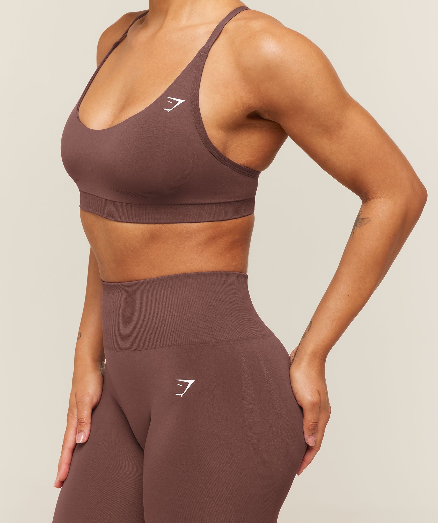 Everyday Seamless Racerback Sports Bra - Espresso Brown