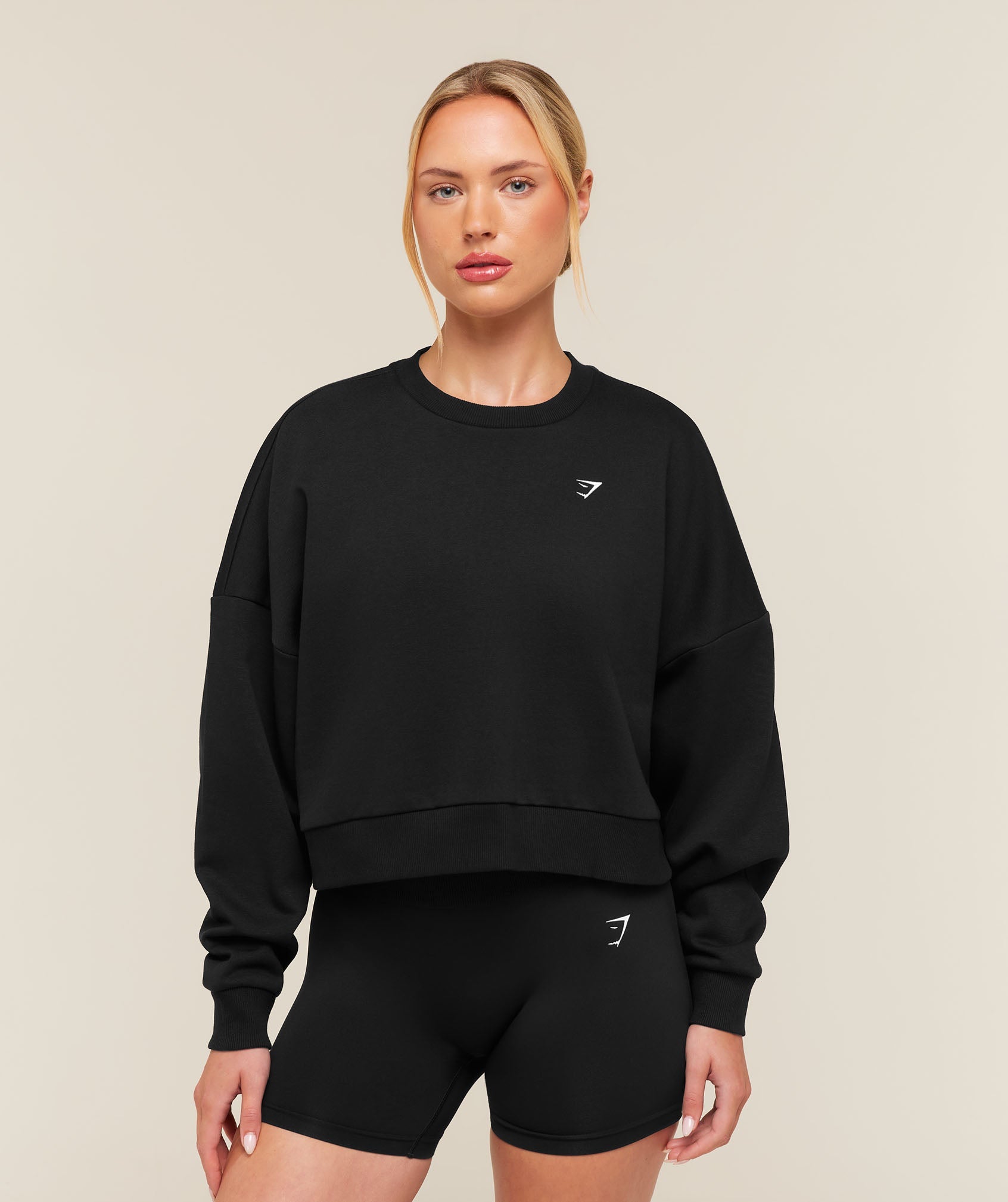 Training Oversized Boxy Sweatshirt - Black