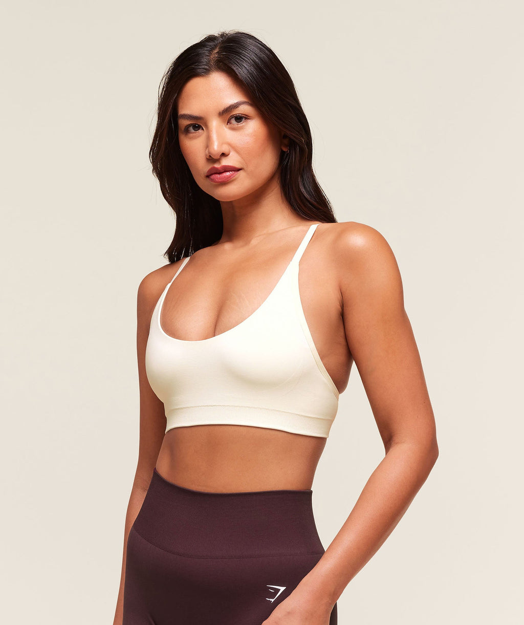 Everyday Seamless Racerback Sports Bra - Soft White